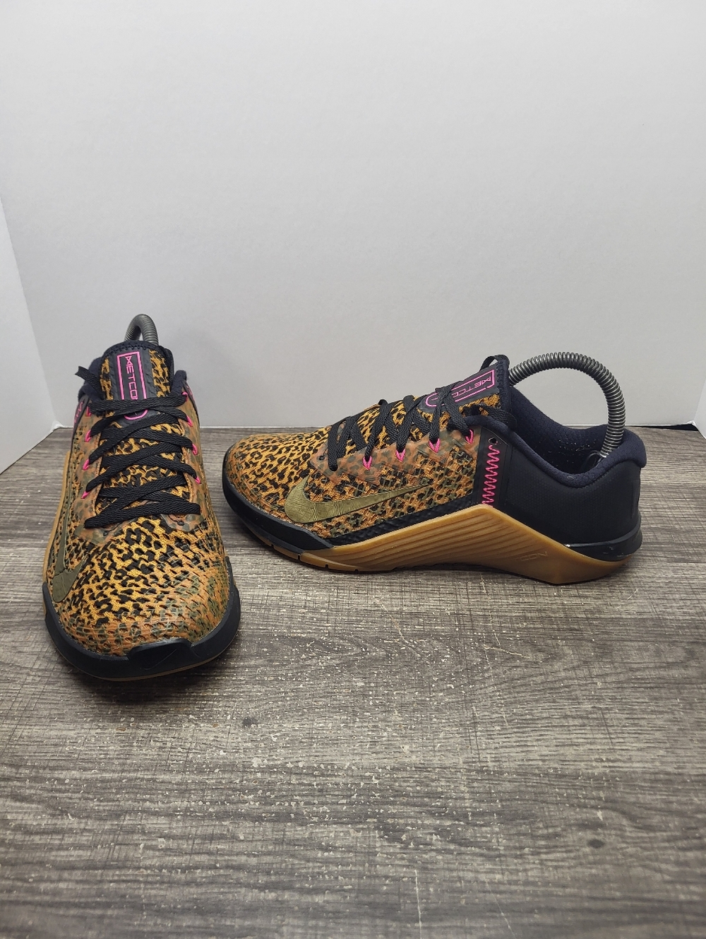 Nike Metcon 6 Leopard Print Training Shoes Women’s Size 8 AT3160-096